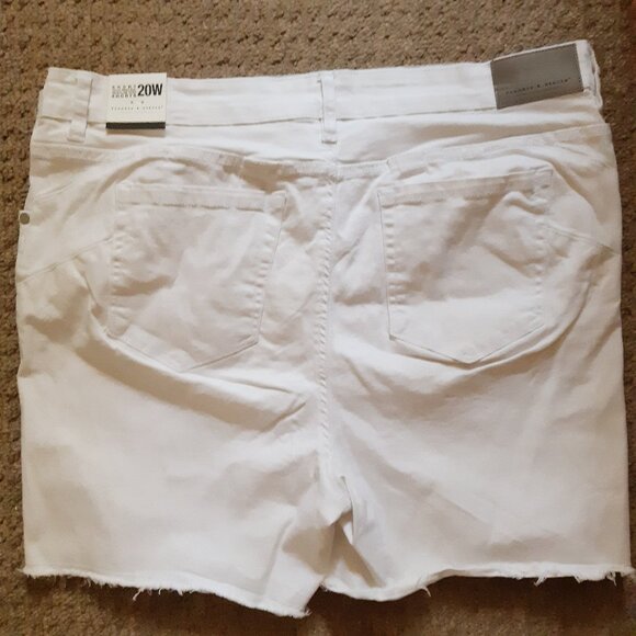 Frankie & Stella White Jean Shorts White Regular Rise 20W - Picture 3 of 11